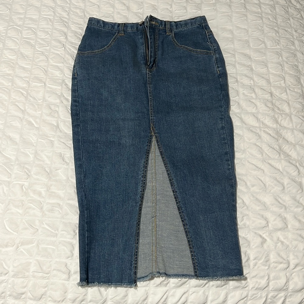 Denim skirt